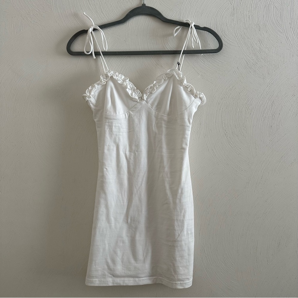 Revolve Superdown White Ruffle Trim Mini Dress Graduation Formal Size XS